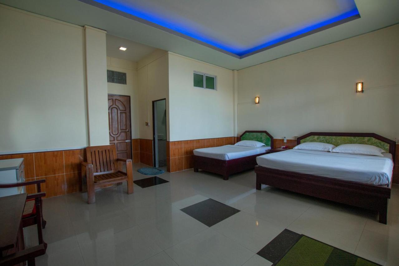 Memento Resort Ngapali Exterior photo